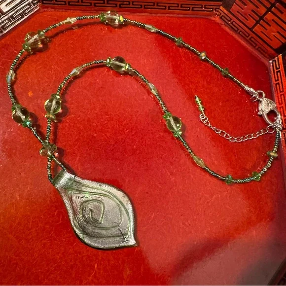 Artisan Beaded Murano Glass Pendant Green & Silver Swirl Design All Glass Beads - Picture 2 of 9